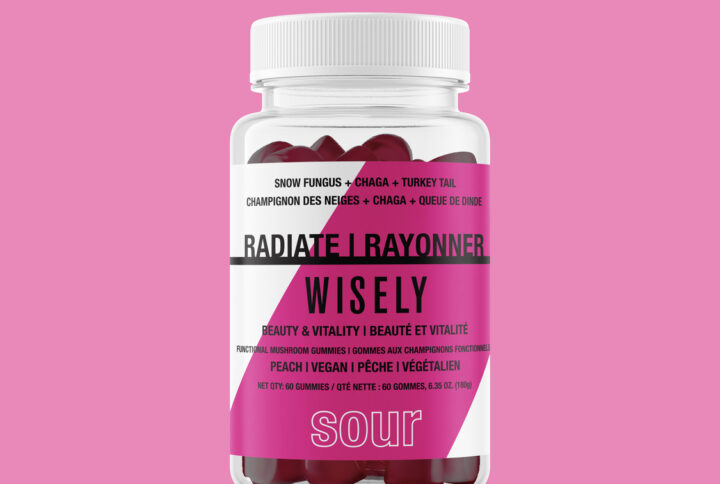 radiate gummy sour peach snowfungus chaga turkeytail beauty vitality 01
